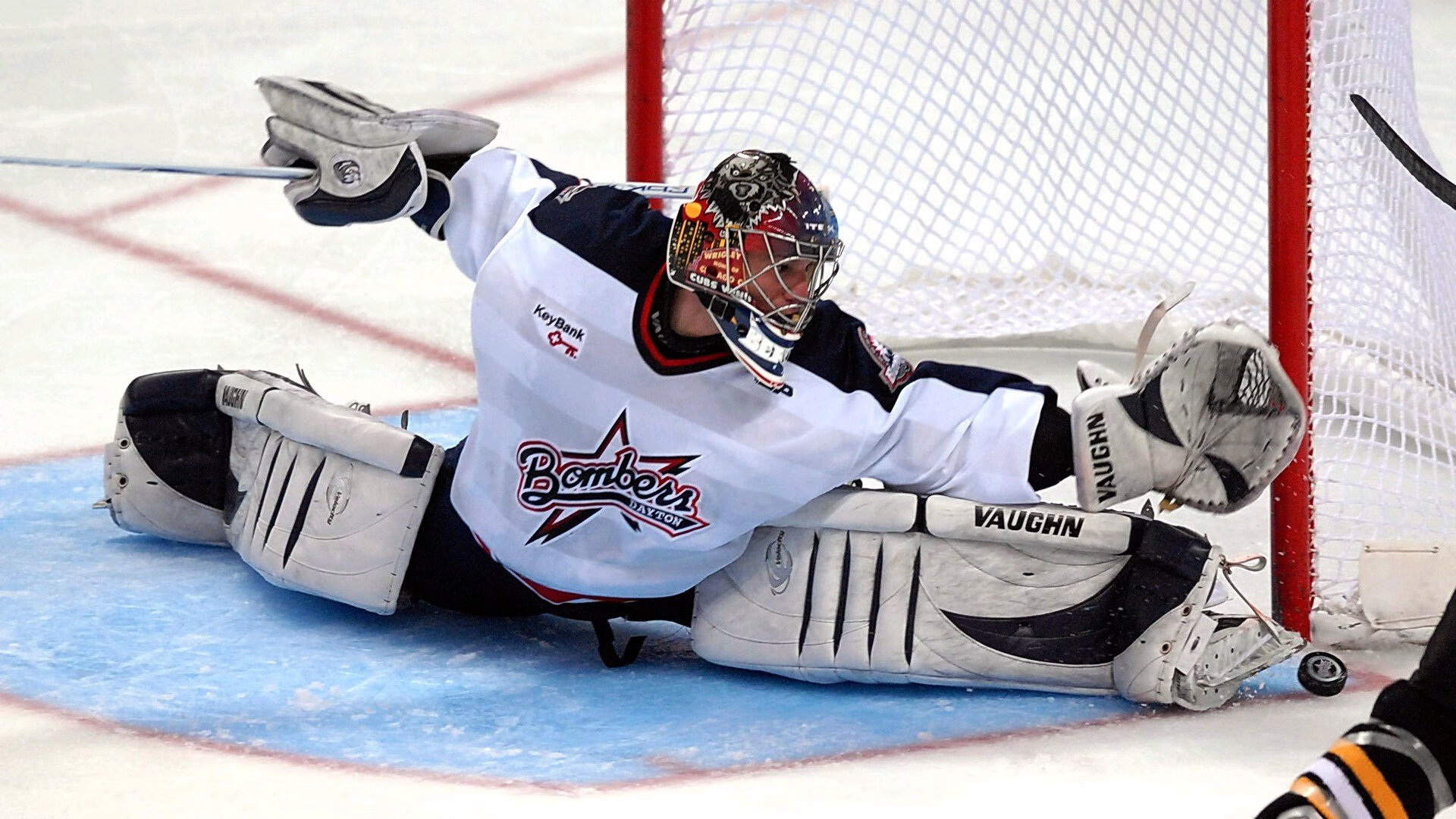 法国队混合4×100米自由泳接力决赛强势亮相，法国游泳队